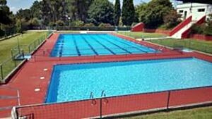 id_piscina